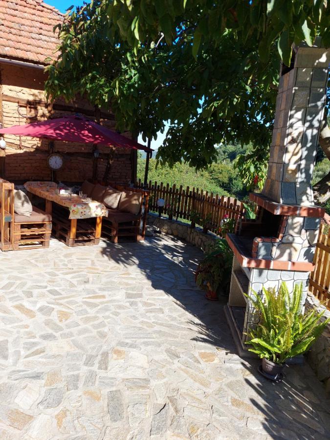 Yanovets Guest House „Ivanovata House” מראה חיצוני תמונה